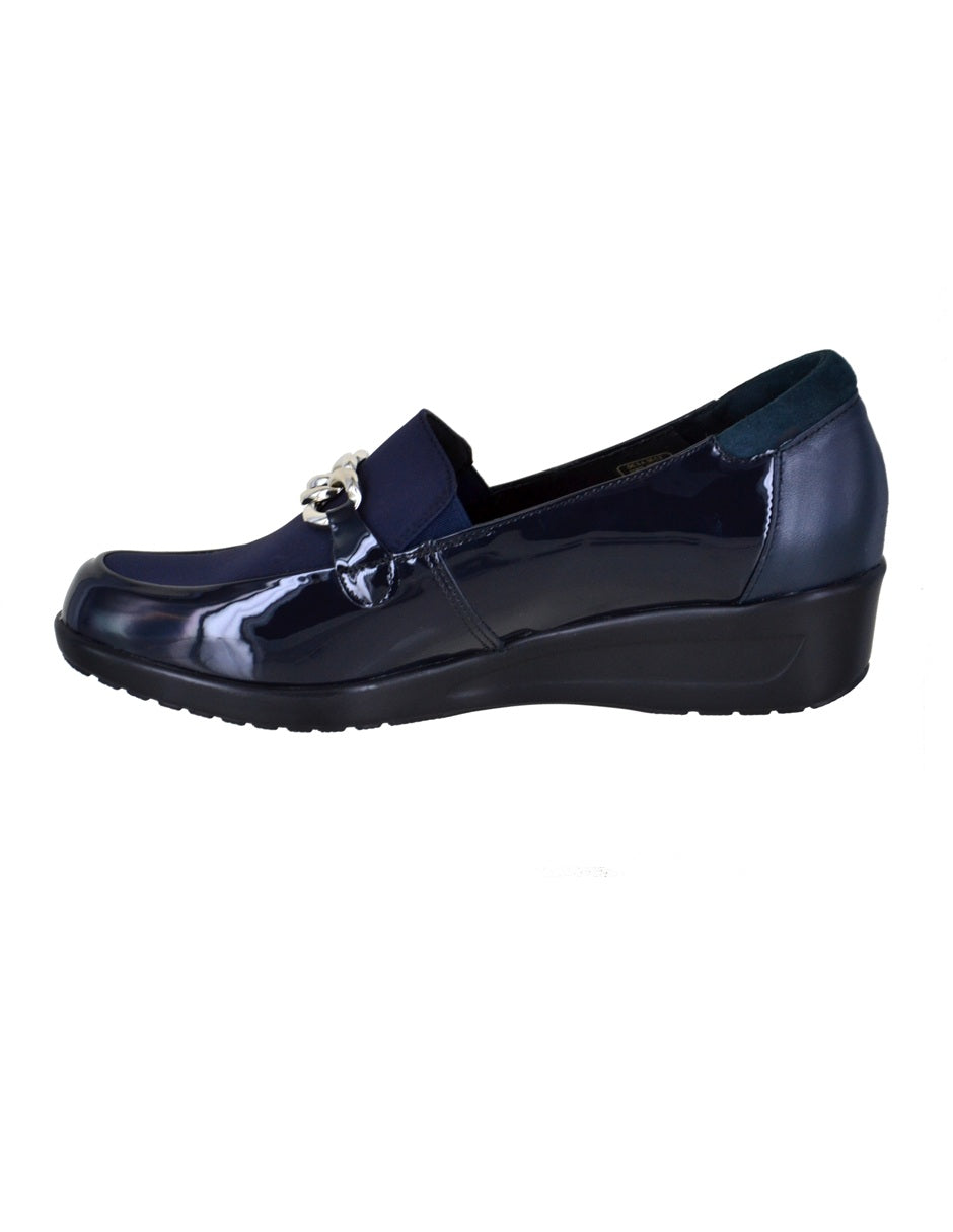 Mocasín de plataforma con cadena