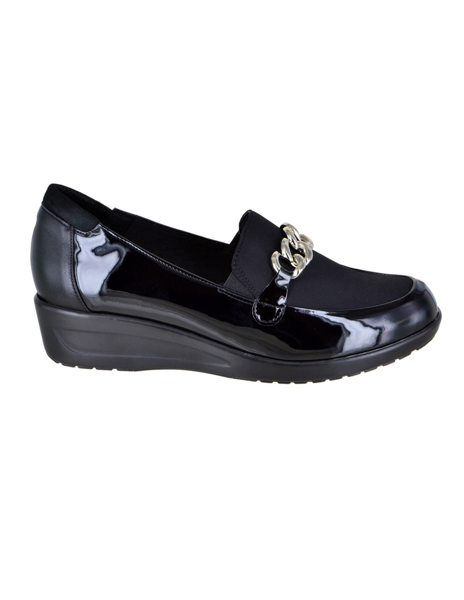 Mocasín de plataforma con cadena