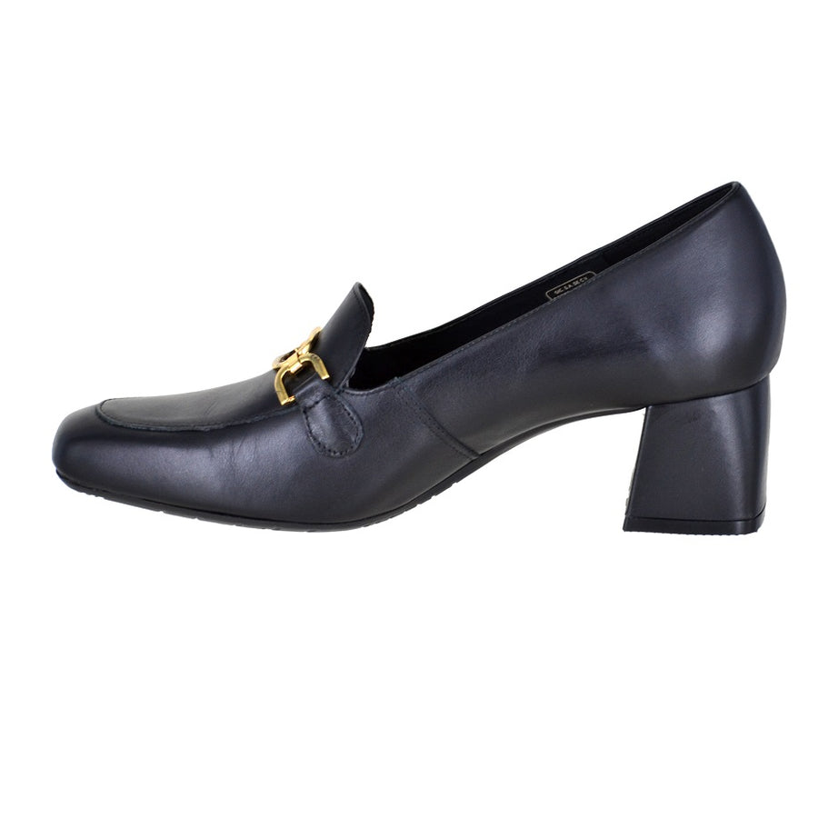 Zapatilla con herraje - negro