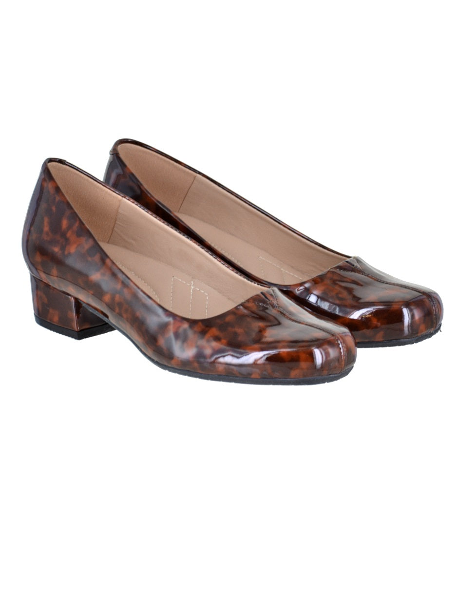 Zapato de vestir con elástico oculto