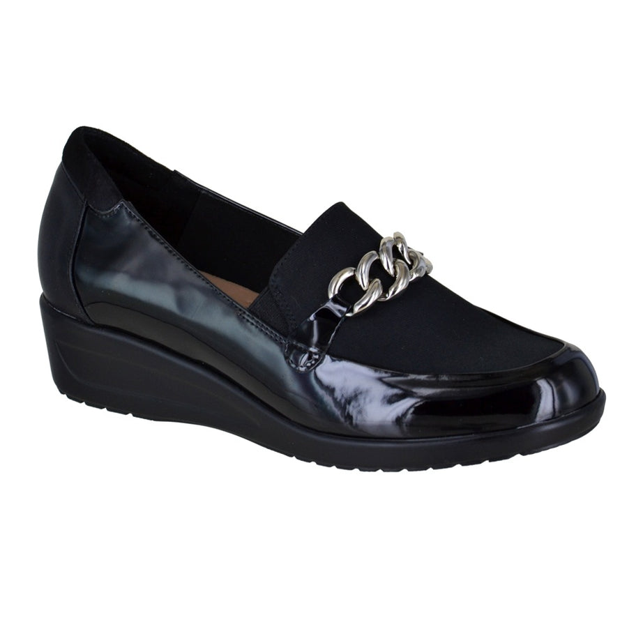 Mocasín de plataforma con cadena