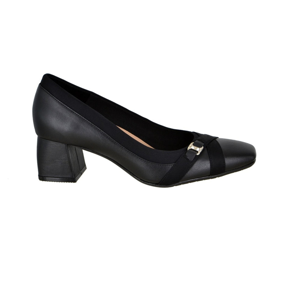 Zapatilla clasica y elegante