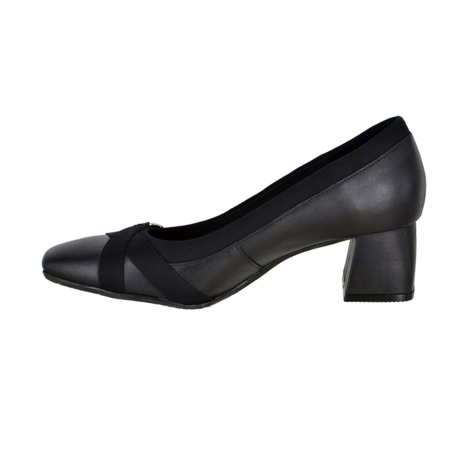 Zapatilla clasica y elegante