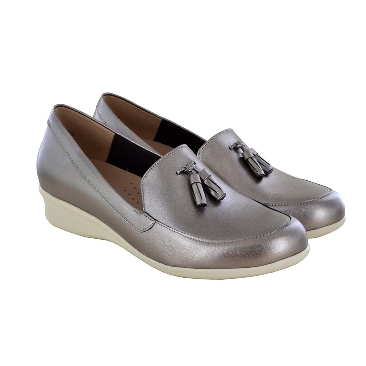 Mocasín atemporal de borlas