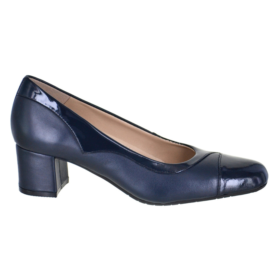 Zapatilla clásica con puntera