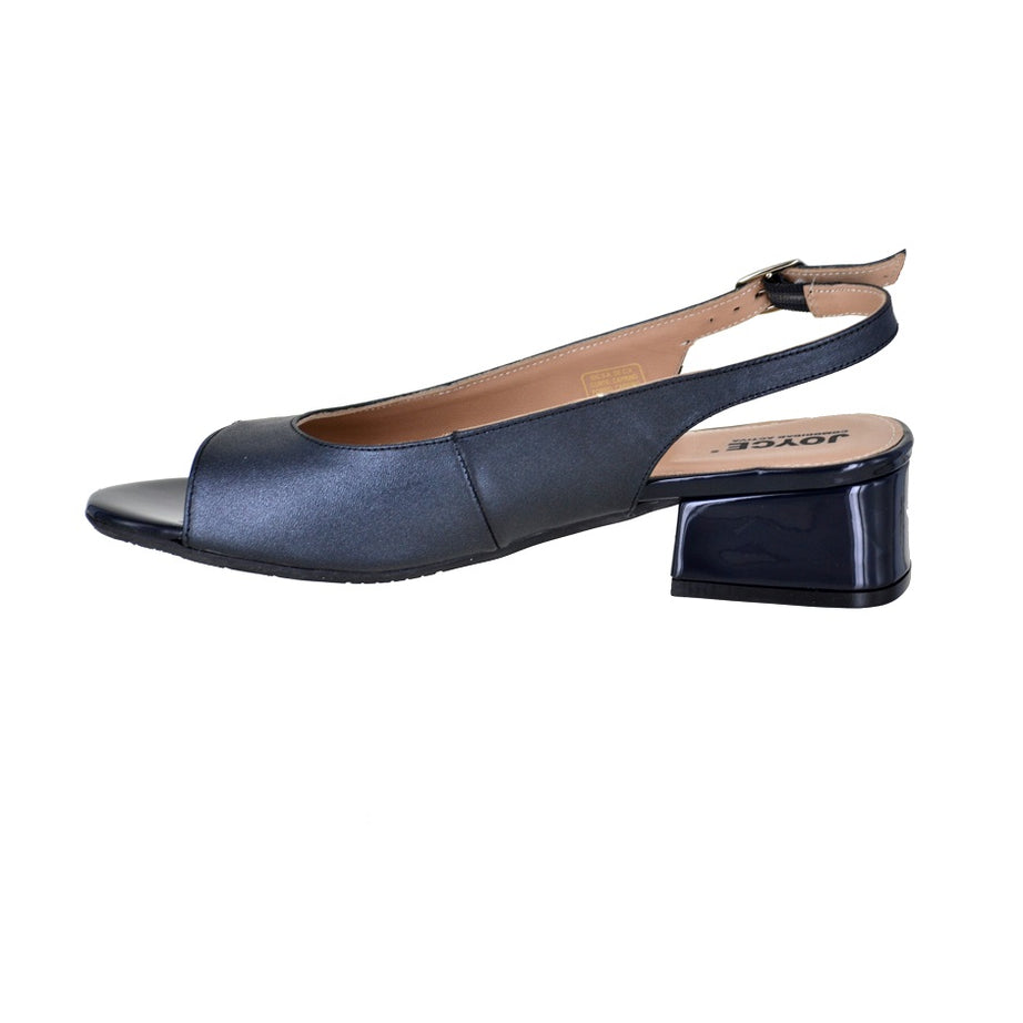 Sandalia de piel tipo Slingback