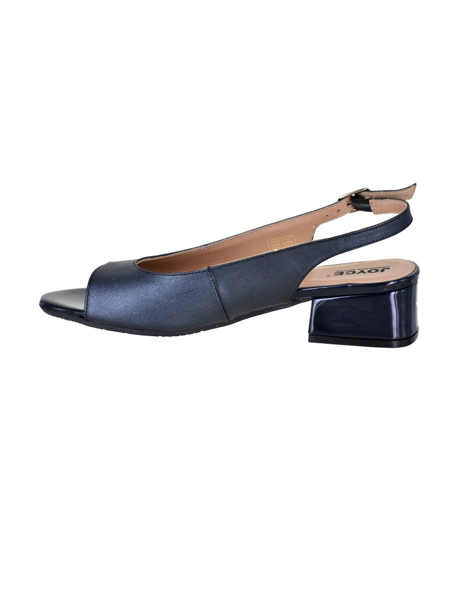 Sandalia de piel tipo Slingback