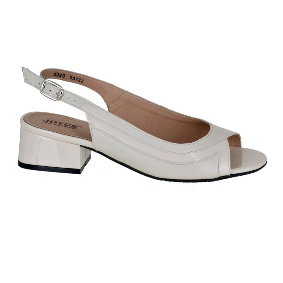Sandalia de piel tipo Slingback