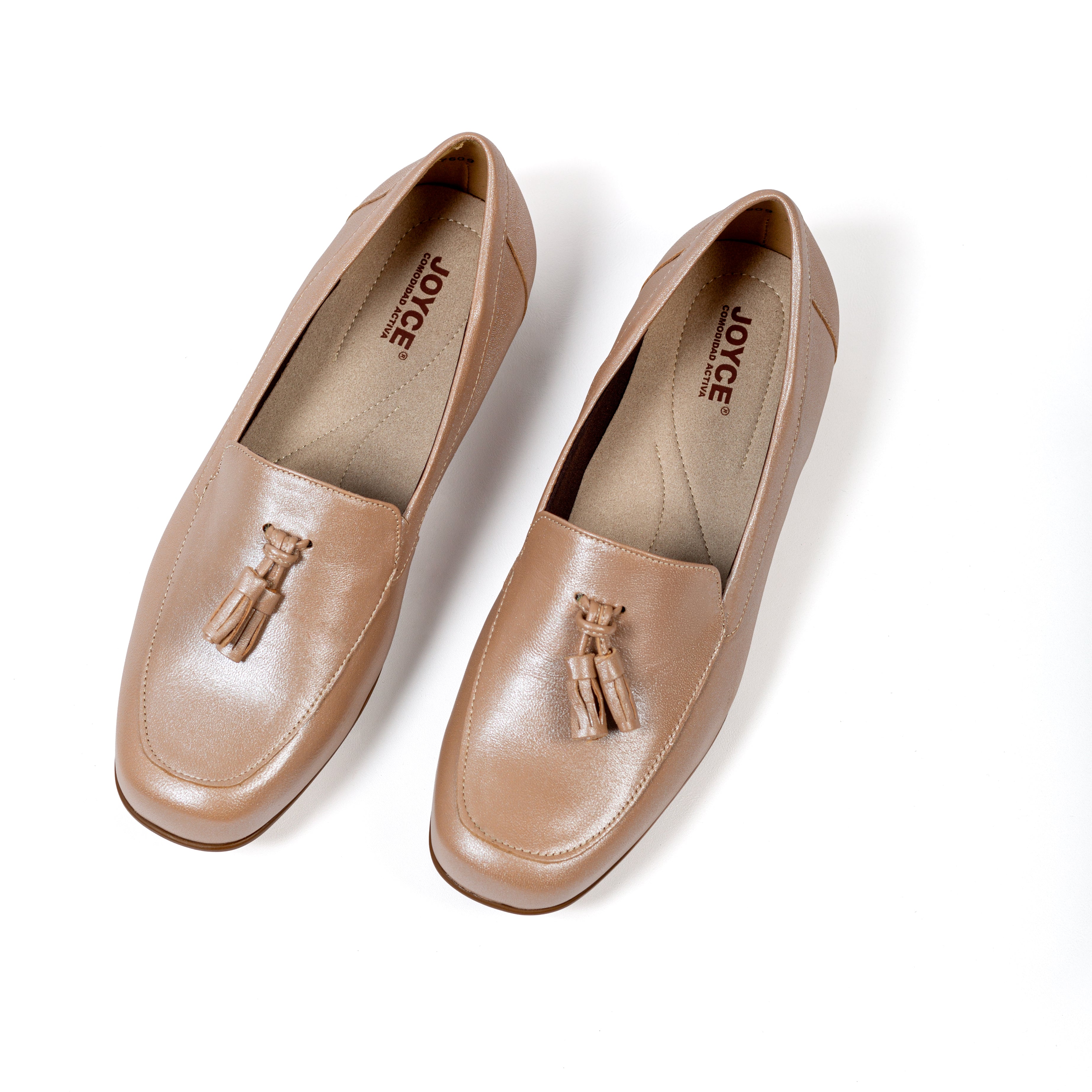 Mocasín de piel con borlas - seda rosa